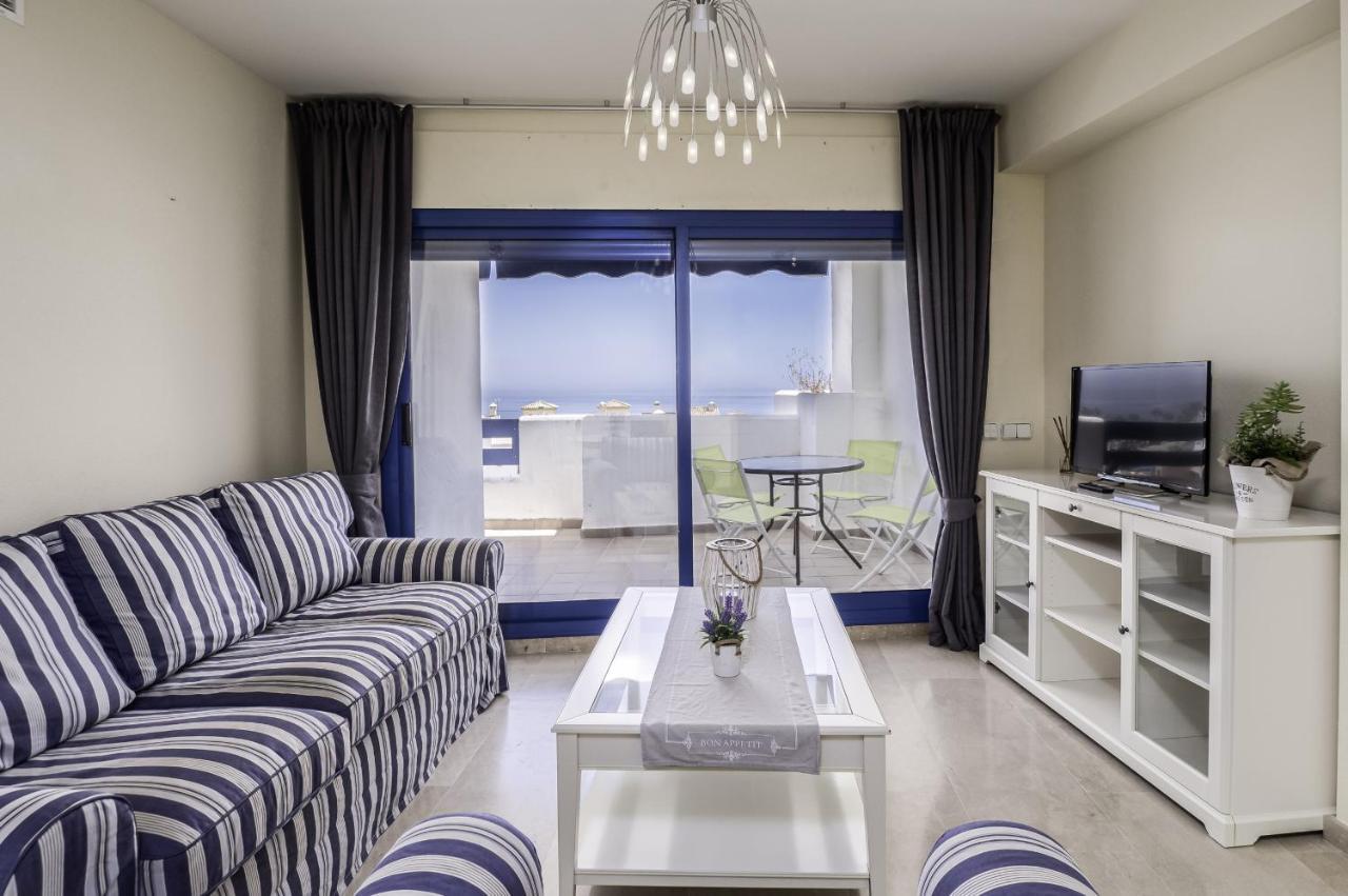 2307-Amazing 2Bedrooms Sea View Pool View Манилва Экстерьер фото