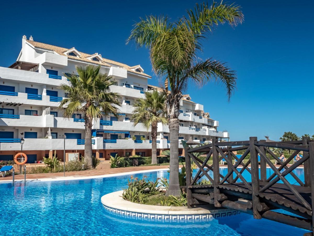 2307-Amazing 2Bedrooms Sea View Pool View Манилва Экстерьер фото